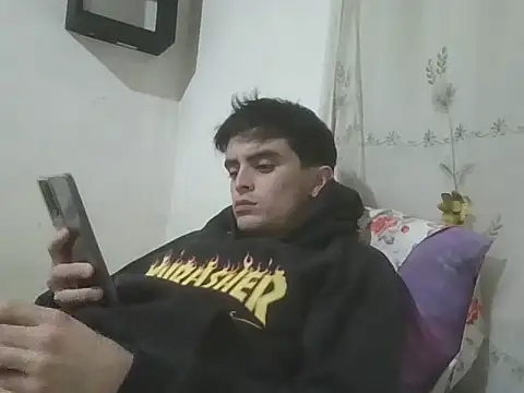 Rodrigo99 9 online show from May 14, 1:01 am