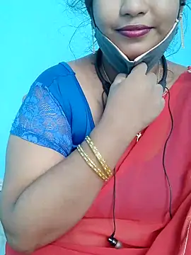 Snapshot of yelmaji91 chatting on October 10, 5:28 am yelmaji91 online show from October 10, 5:28 am