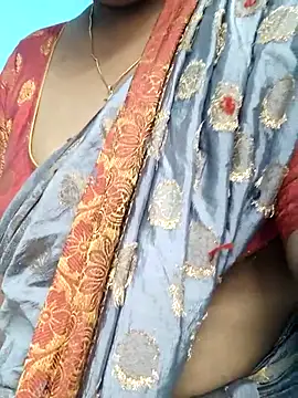 Snapshot of yelmaji91 chatting on November 9, 5:39 am yelmaji91 online show from November 9, 5:39 am