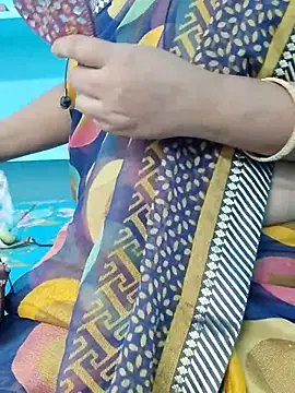 Snapshot of yelmaji91 chatting on November 13, 5:17 am yelmaji91 online show from November 13, 5:17 am