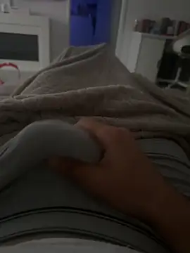 Snapshot of analtake13 chatting on October 19, 3:23 pm analtake13 online show from October 19, 3:23 pm