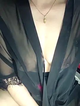 Linh linh01 online show from March 12, 5:41 pm