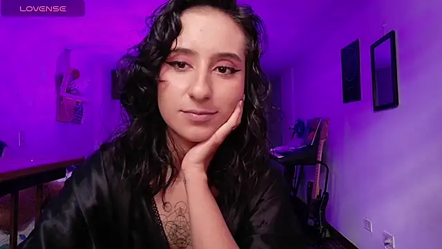 atenea dragon   online show from December 3, 8:29 pm