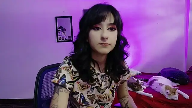 atenea dragon   online show from April 4, 8:06 pm