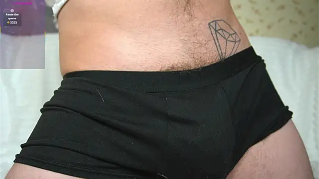 johnstoneisland online show from April 5, 6:54 am