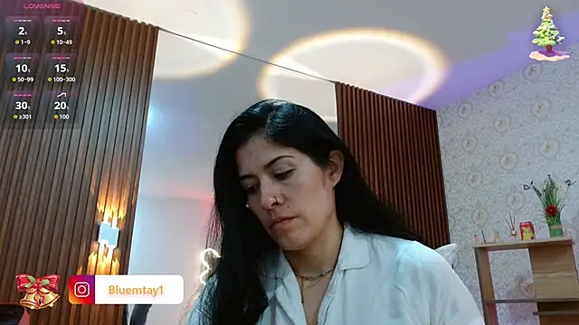 BLUE TAY1 online show from November 10, 12:37 pm