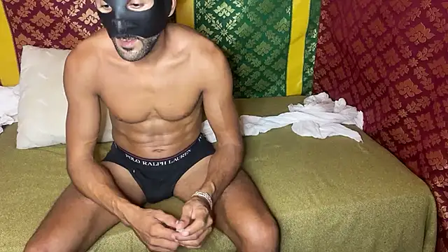 Snapshot of JUSTFORRICH chatting on September 23, 8:23 pm JUSTFORRICH online show from September 23, 8:23 pm