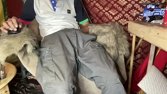 JUSTFORRICH online show from December 14, 7:29 pm