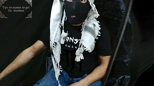 JUSTFORRICH online show from March 18, 7:50 pm