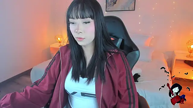 Snapshot of Noahcryptic chatting on October 9, 7:28 am Noahcryptic online show from October 9, 7:28 am