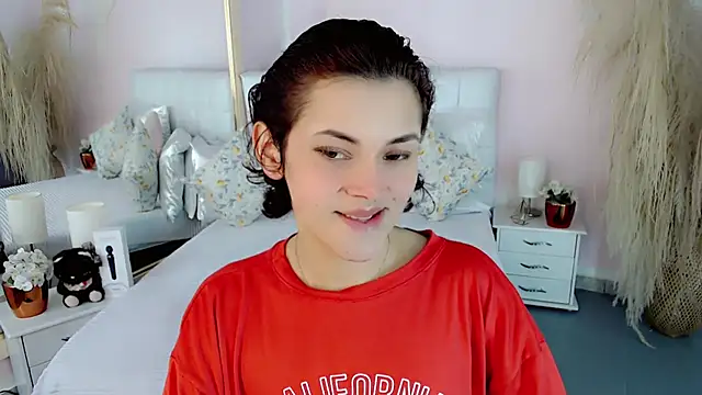 nathalialoes1 online show from December 14, 6:12 pm