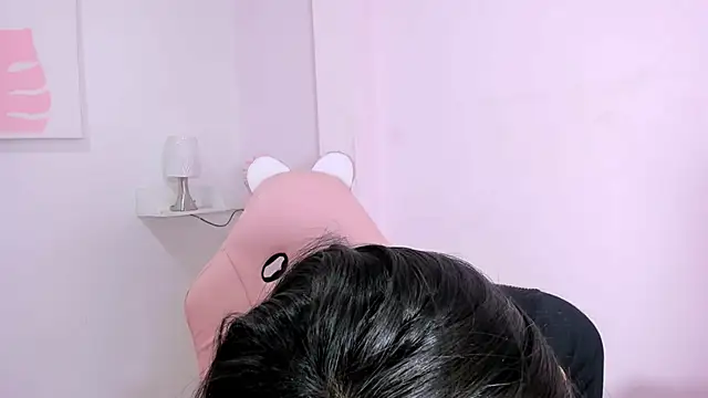 milk candy18 online show from November 21, 11:20 am