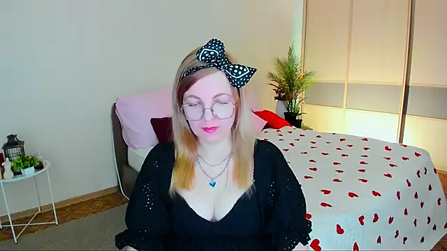 YourUniverser online show from May 25, 4:51 am