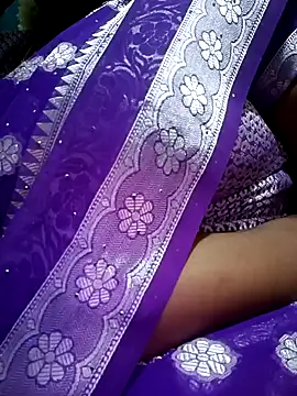 renuga143 online show from November 12, 11:21 am