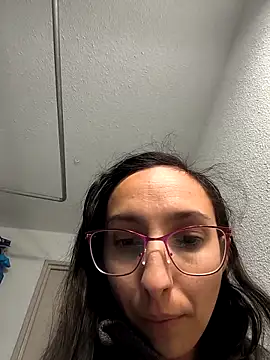 Snapshot of annaellex chatting on November 28, 11:46 am annaellex online show from November 28, 11:46 am