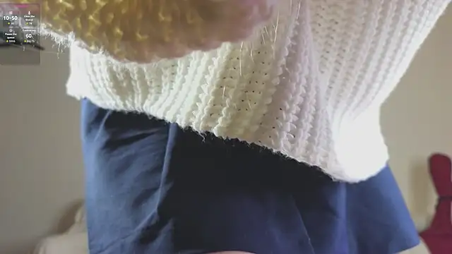 Snapshot of Pixxxis chatting on September 23, 2:03 am Pixxxis online show from September 23, 2:03 am