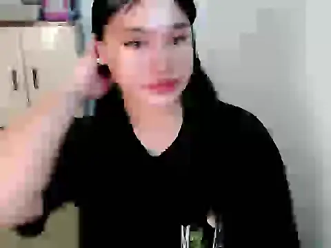 Snapshot of Annierose_ts chatting on June 13, 12:19 am Annierose ts online show from June 13, 12:19 am