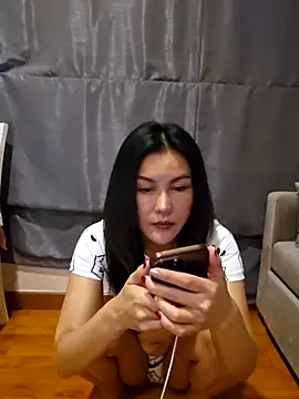 Snapshot of SexyNikky668 chatting on October 1, 2:01 pm SexyNikky668 online show from October 1, 2:01 pm