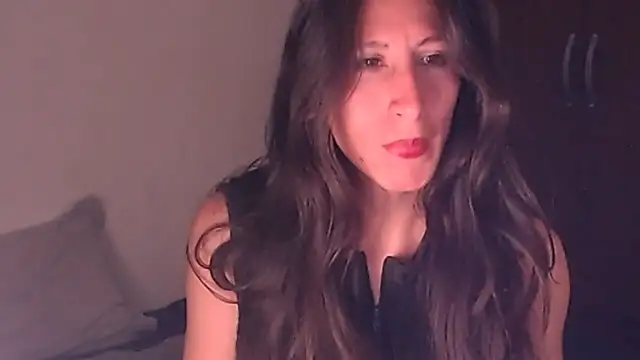 Snapshot of NathaSlave chatting on July 5, 7:26 am NathaSlave online show from July 5, 7:26 am