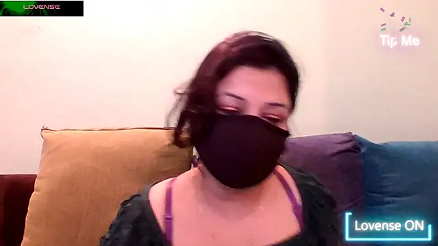 Snapshot of mitali_sanju chatting on October 12, 5:17 am mitali sanju online show from October 12, 5:17 am