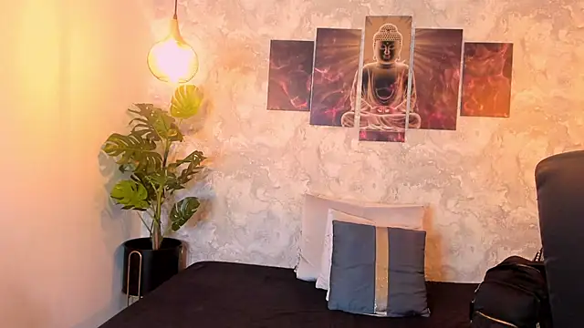 aitana baker  online show from November 26, 7:15 pm