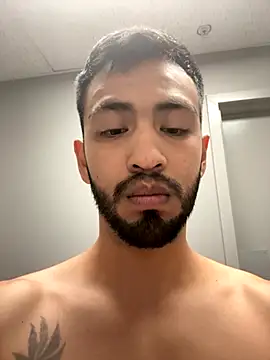 Yinigi online show from September 20, 1:39 am