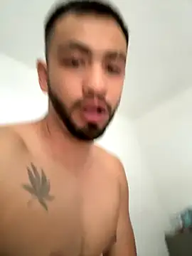 Yinigi online show from October 7, 8:28 pm