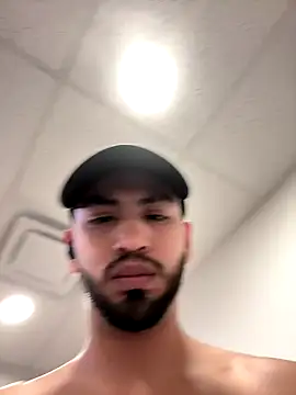 Yinigi online show from October 9, 1:20 pm