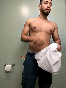 Yinigi online show from October 29, 12:29 pm