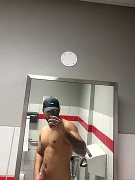 Yinigi online show from January 17, 4:06 am