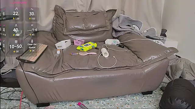 fox-yiyi online show from March 30, 8:04 am