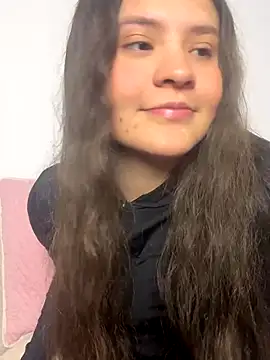 Emilyybennet  online show from October 15, 12:33 am