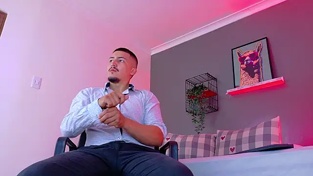 MrFox   online show from February 22, 11:42 am