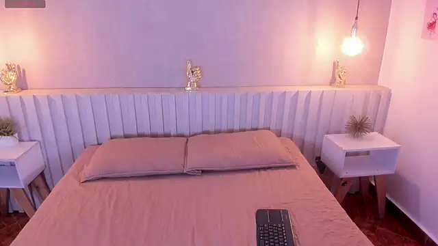 HannahToons online show from March 1, 2:46 am