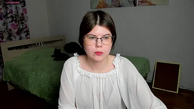 Snapshot of Beatrisss chatting on December 19, 2:40 am Beatrisss online show from December 19, 2:40 am