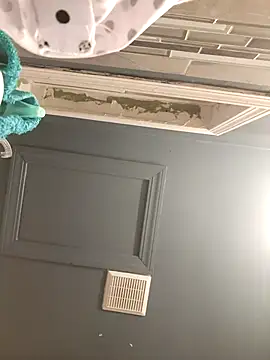 chocolate bella online show from April 12, 6:07 am