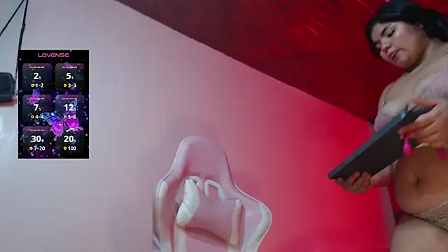 Lia Arellano online show from March 7, 7:00 pm