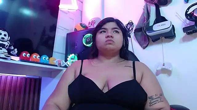 Lia Arellano online show from July 10, 7:27 pm
