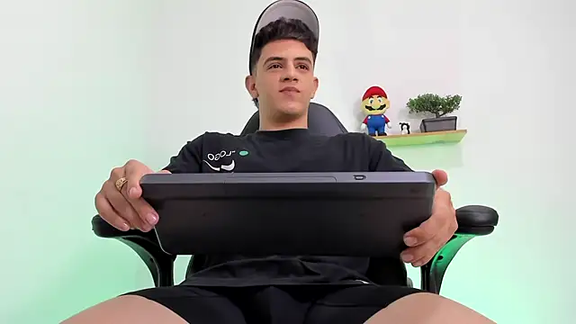 Mikecooper online show from January 9, 5:10 am