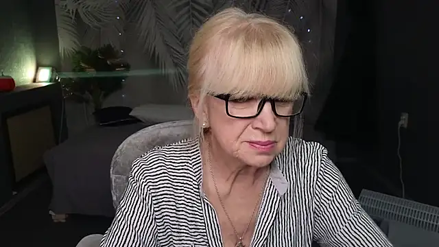 Sabina Ros online show from December 5, 8:12 am