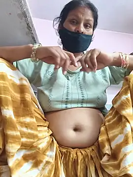 Snapshot of Love-pari077 chatting on July 21, 1:19 am Love-pari077 online show from July 21, 1:19 am