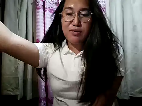 Romantic Sabrina online show from August 3, 3:16 am