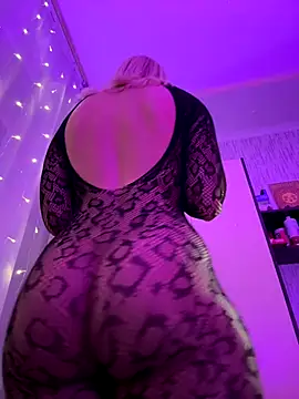 miss veroNika online show from November 21, 10:47 am