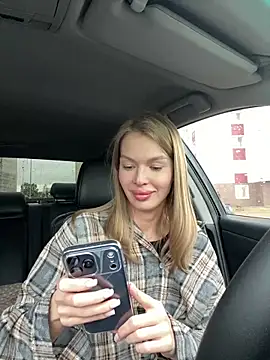 Snapshot of miss_veroNika chatting on May 30, 12:13 pm miss veroNika online show from May 30, 12:13 pm