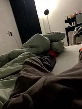 Frankieyyy1 online show from January 7, 6:10 pm