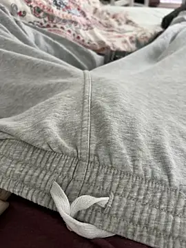 Frankieyyy1 online show from March 14, 1:27 pm