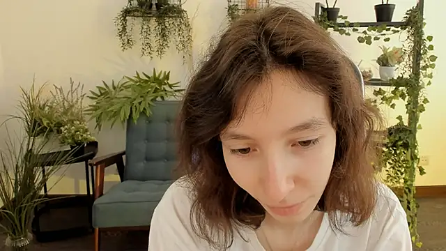 EmmanuellBrown online show from February 10, 7:01 am