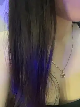 Mon monbaby online show from March 2, 6:04 pm