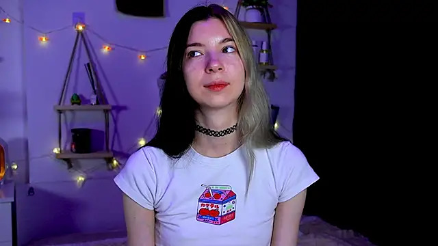 EmmieBlade online show from October 15, 7:14 pm