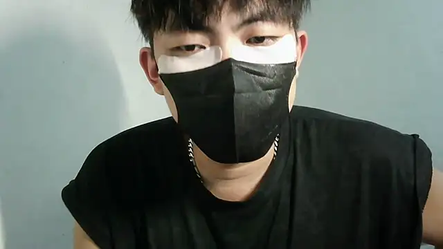 bigbb101011 online show from September 11, 1:00 pm